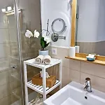 Romantik Konukevi 4*
