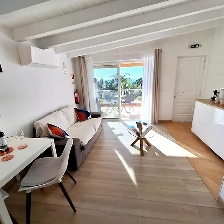 Romantik Guest house